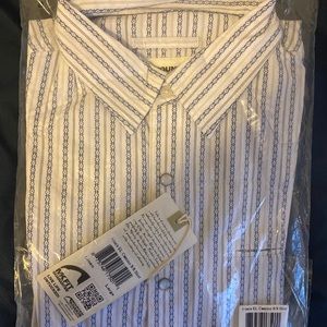 NWT Mountain Khaki el Camino short sleeve